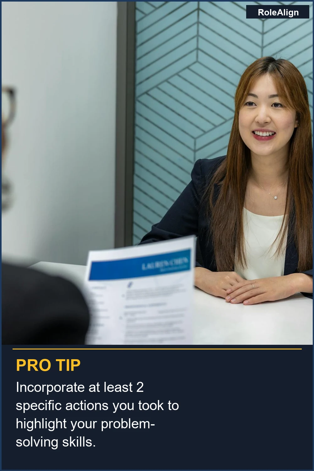 Incorpora al menos 2 acciones específicas que tomaste para resaltar tus habilidades de resolución de problemas.