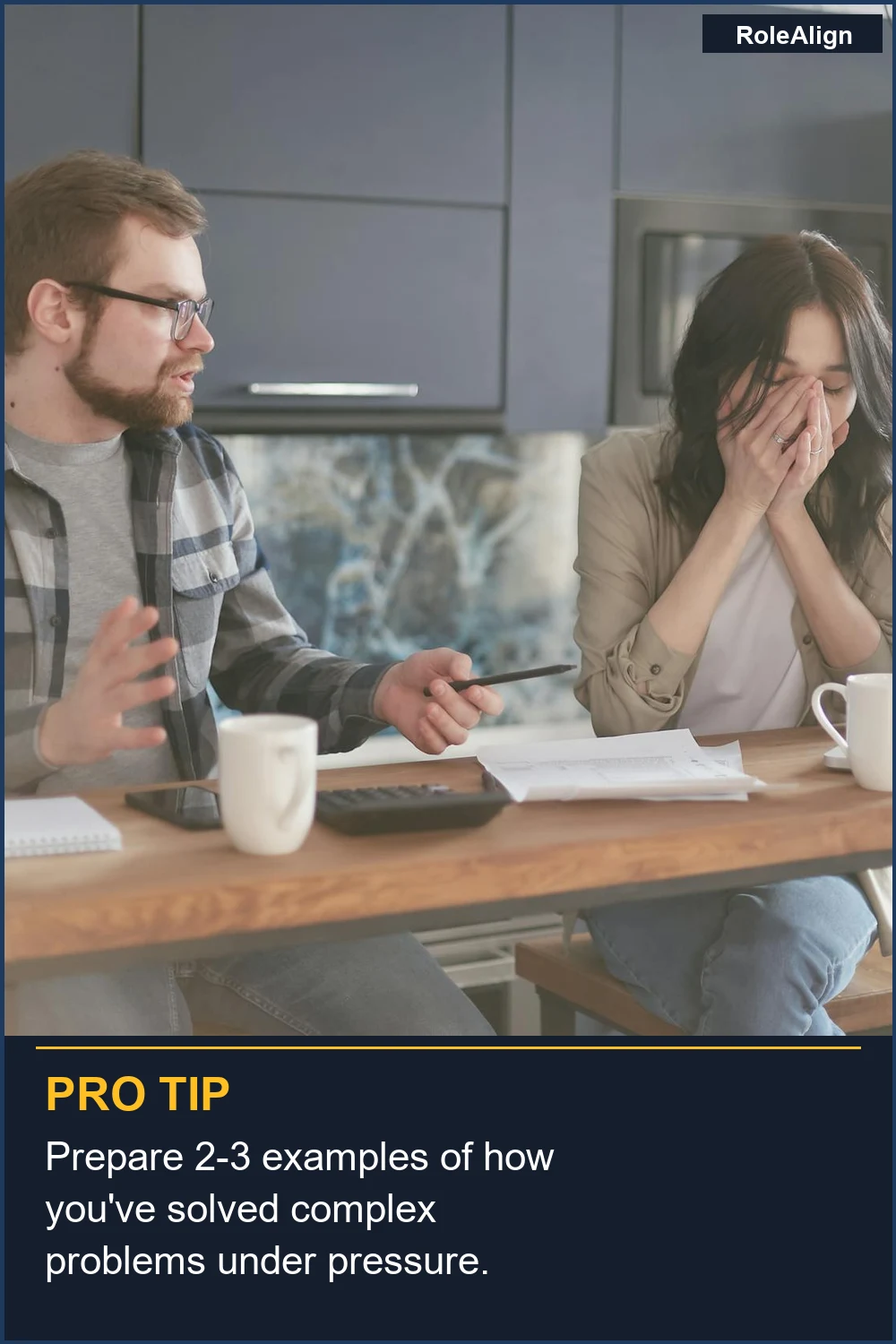 Prepara 2-3 ejemplos de cómo has resuelto problemas complejos bajo presión.