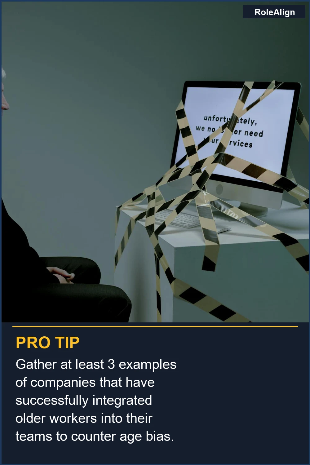 Reúne al menos 3 ejemplos de empresas que han integrado con éxito a trabajadores mayores en sus equipos para contrarrestar el sesgo por edad.