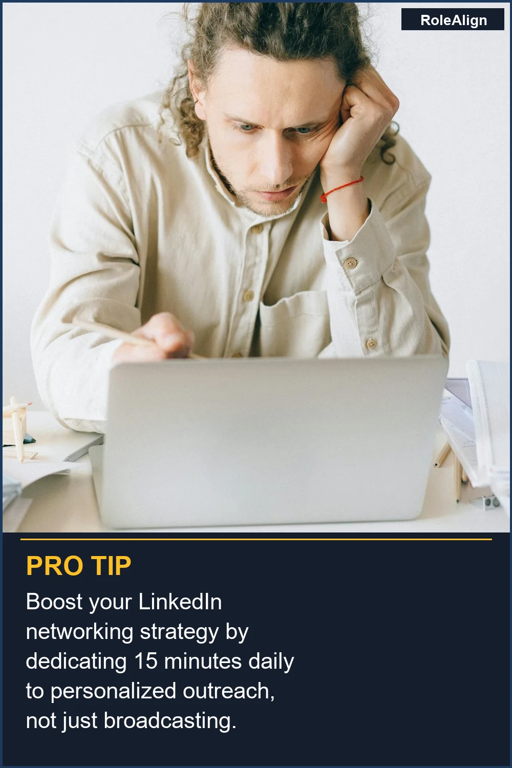Boost your LinkedIn networking strategy by dedicating 15 minutes daily to personalized outreach, not just broadcasting.