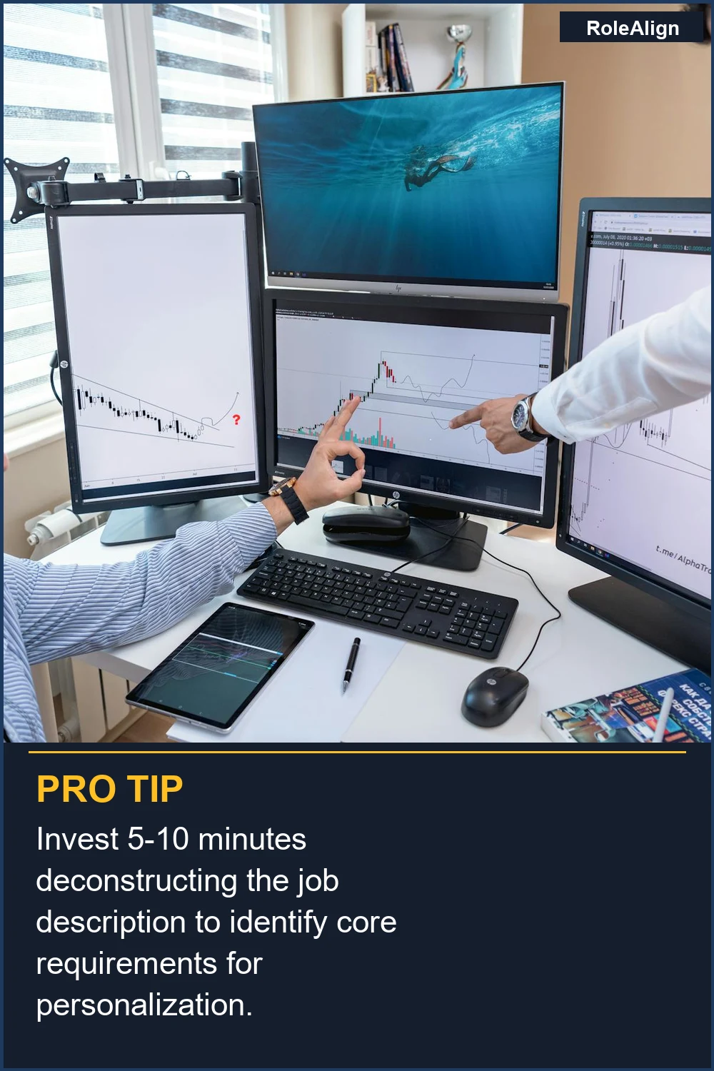Invierte de 5 a 10 minutos en deconstruir la descripción del puesto para identificar los requisitos principales para la personalización.